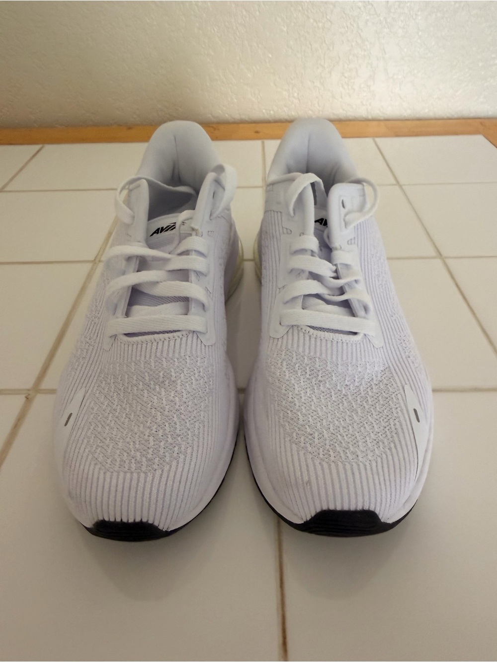 Avia Women’s Running Walking Tennis Shoes Sneakers Size 9.5